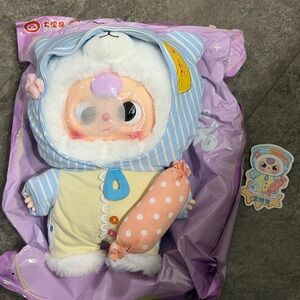 Baby three 400% sweet dream: polar bear